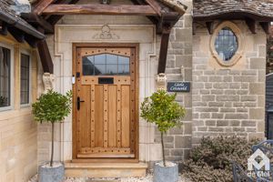 Photo 22- click for photo gallery